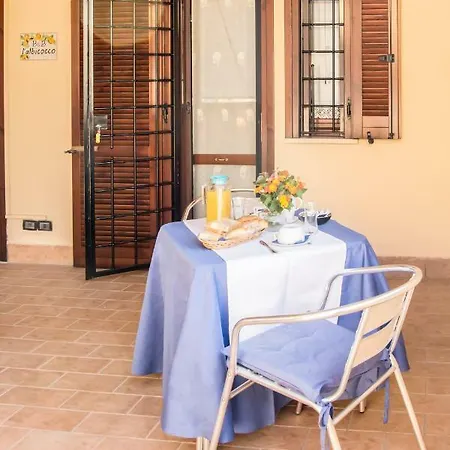 L'albicocco Bed and breakfast 3*